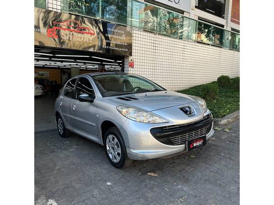 PEUGEOT 207 1.4 XR 8V FLEX 4P MANUAL PEUGEOT 207 1.4 XR 8V FLEX 4P MANUAL